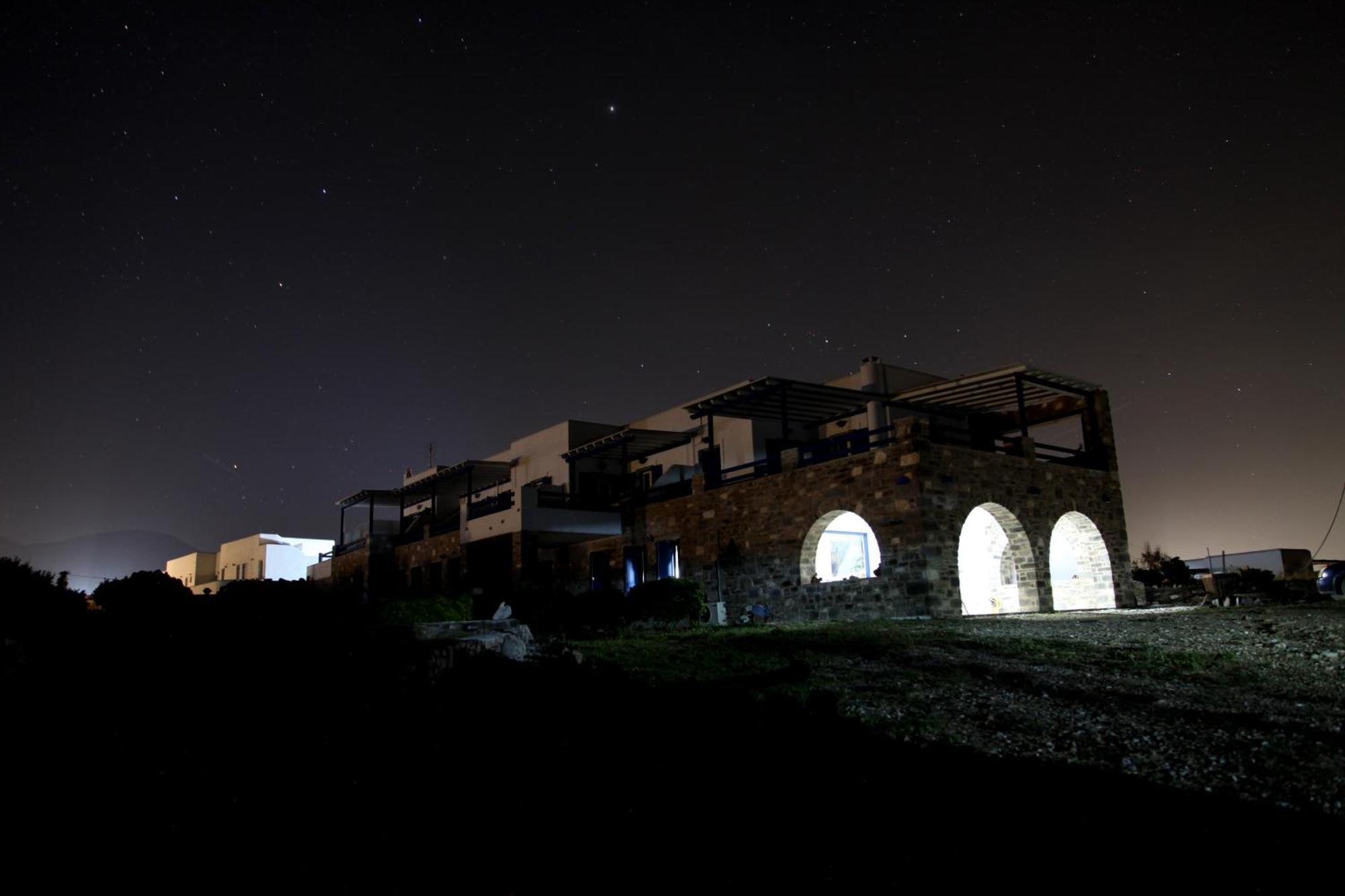 Aura Paros Apartment Logaras Bagian luar foto